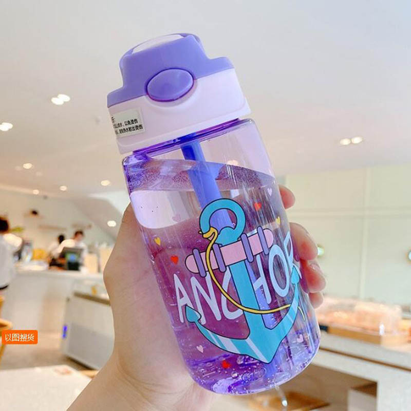 กระติกน้ำเด็ก ทรงเหลี่ยม พร้อมส่ง กระติกน้ำทรงเหลี่ยม กระติกน้ำ ขวดน้ำเด็ก กระติกน้ำ 600ml พกพาสะดวด แถมสายสะพาย หลอดเด้ง