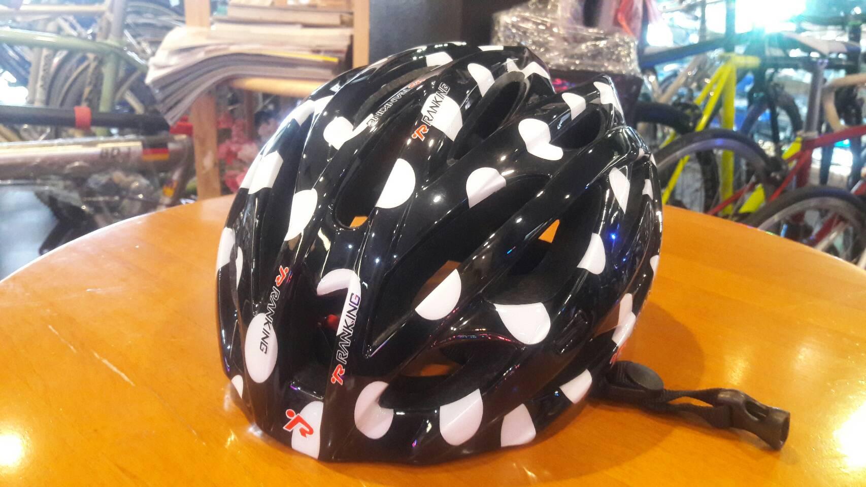 หมวกจักรยาน Ranking H93 Nest สีดำจุดขาว