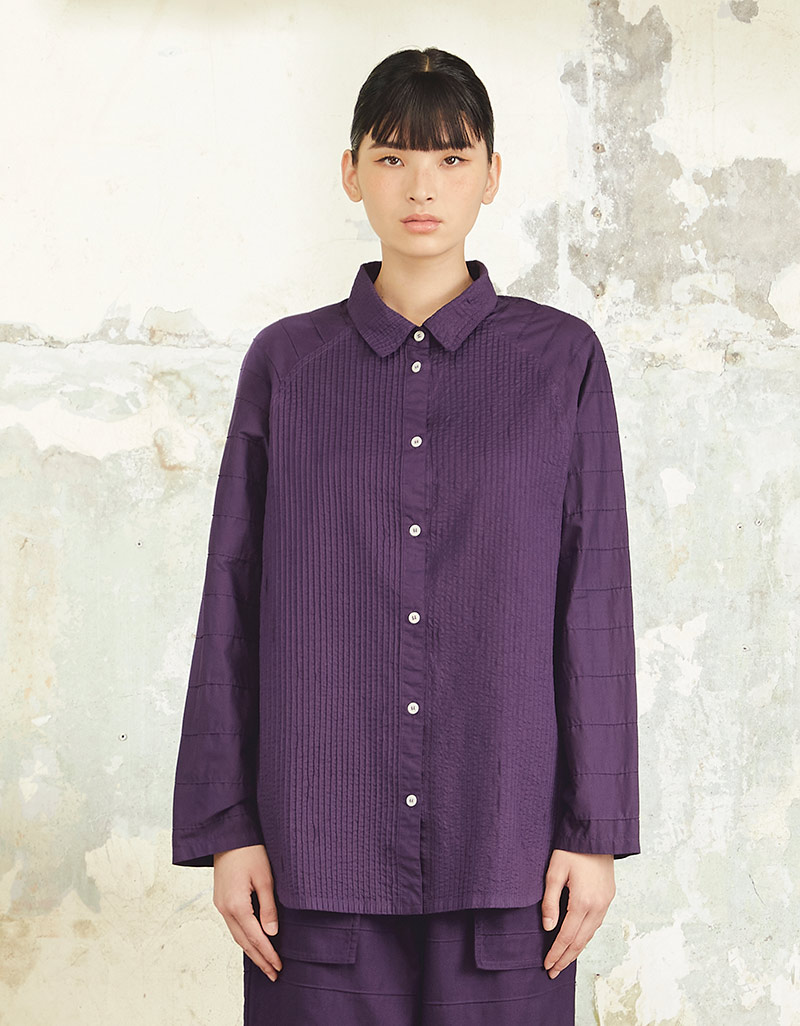 Yaccomaricard Aw24 Lady Lawn Blouse, Long-Sleeved Collared Shirt with Decorative Scales Bl-1023879 ราคา 3,495 บาท*ส่งฟรี