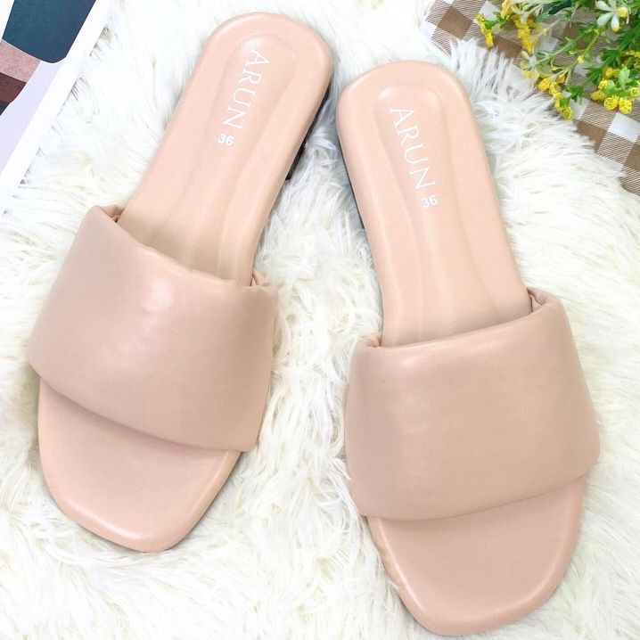 รองเท้าแตะไซส์ใหญ่ แบรนด์ ARUN รุ่น AR2011-Bigsize พื้นหนานุ่ม เสริมความนิ่มให้พิเศษ มีไซส์ 41-45 ราคา 149 บาท*ส่งฟรี