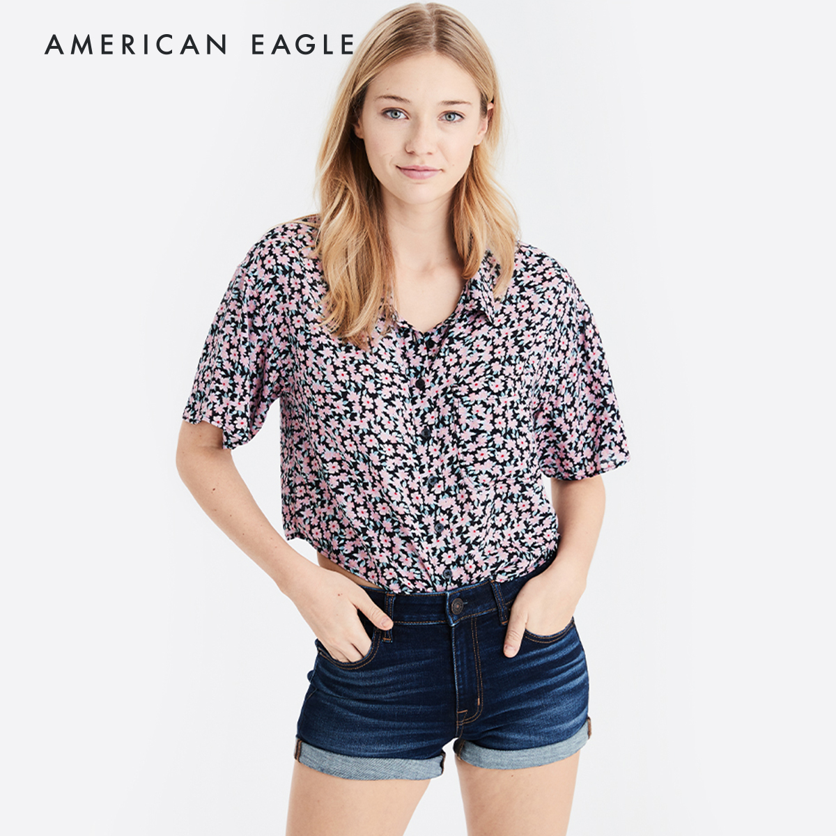 American Eagle Printed Short Sleeve Button Up Shirt เสื้อเชิ๊ต ผู้หญิง ลายกราฟฟิค แขนสั้น (035-2048-001)