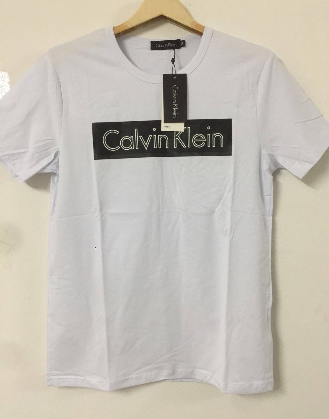 Calvin klein ถนนแฟชั่นยุโรปและอเมริกาผู้ชายเสื้อยืดแขนสั้น4