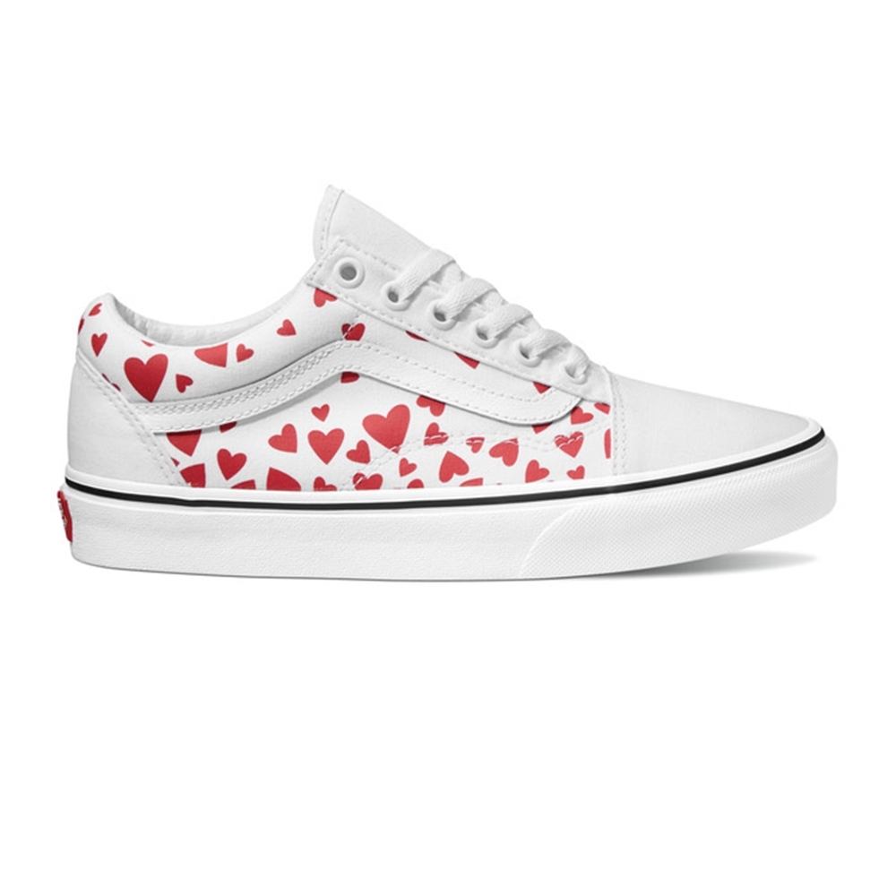 Vans รองเท้าผ้าใบ Old Skool Valentines Hearts True White/Racing Red ( VN0A3WKT4S0 ) ราคา 1,960 บาท*ส่งฟรี