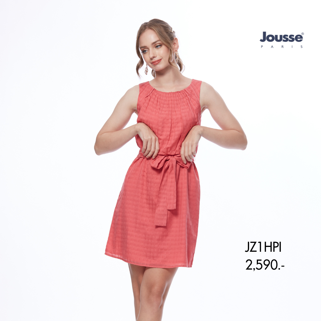 ชุดเดรส Jousse Pencil working Dress ชุดเดรสสั้น มีสม็อคตรงช่วงเอว (JZ1HPI) ราคา 1,942 บาท*ส่งฟรี