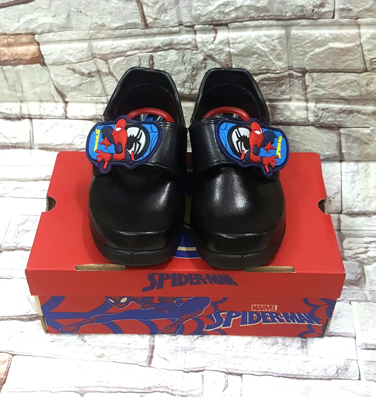 SCPPlaza รองเท้านักเรียน รองเท้าเด็กอนุบาลชาย สไปเดอร์แมน Spiderman SP-6229 มีไฟกระพริบ รุ่นใหม่ล่าสุด ลดราคาพิเศษ พร้อมส่งเคอรี่