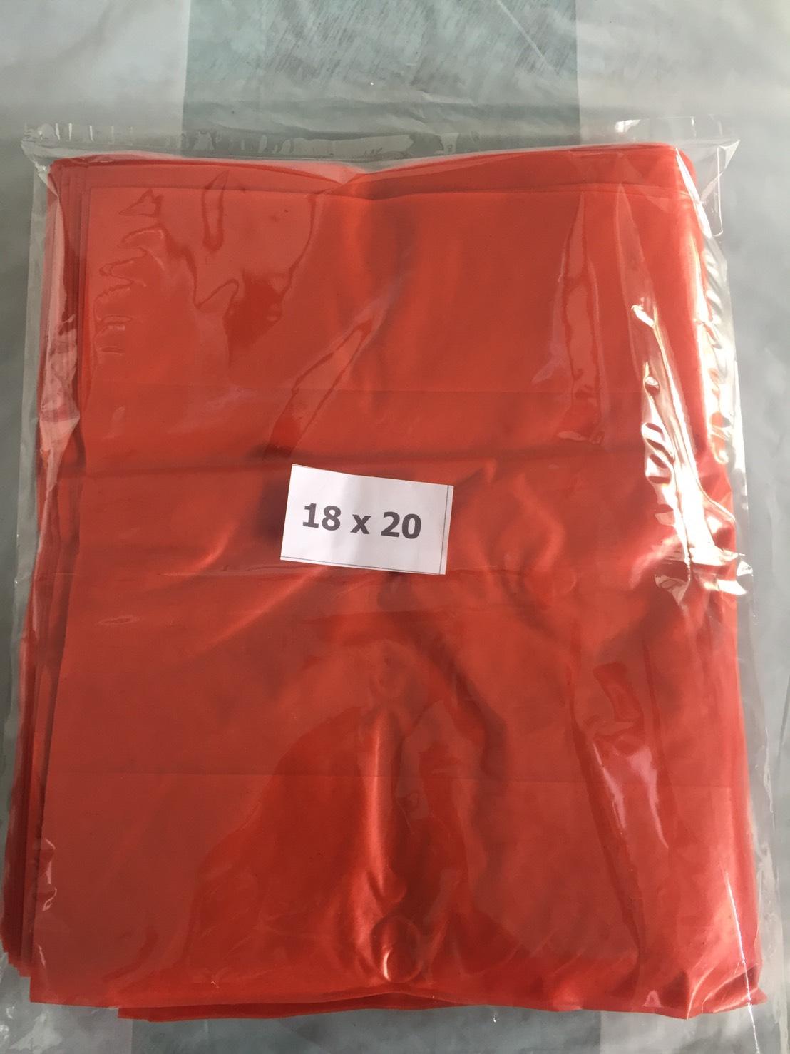 ถุงขยะสีเเดง เหนียวขนาด 18  x 20  (เเพ็ค 1 กิโลกรัม)