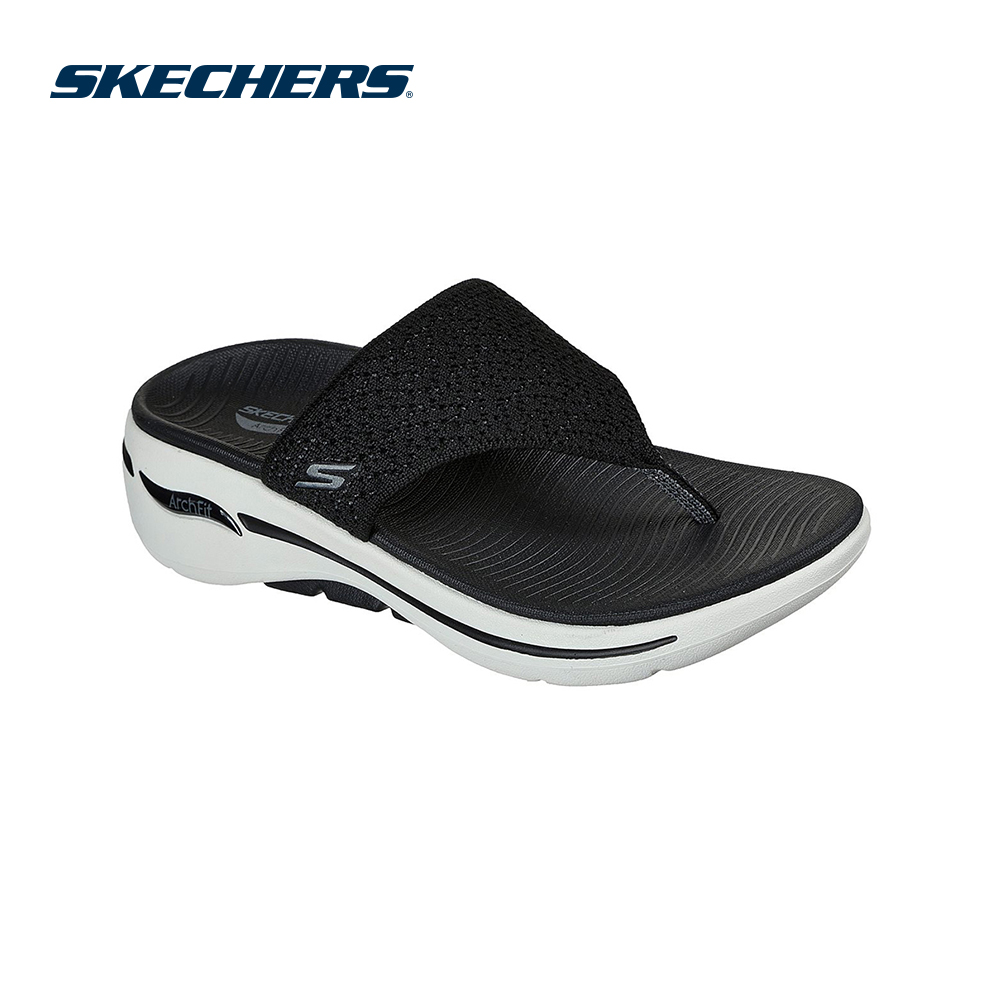 Skechers สเก็ตเชอร์ส รองเท้าแตะ ผู้หญิง GOwalk Arch Fit On-The-Go Sandals Shoes - 140221-BKW