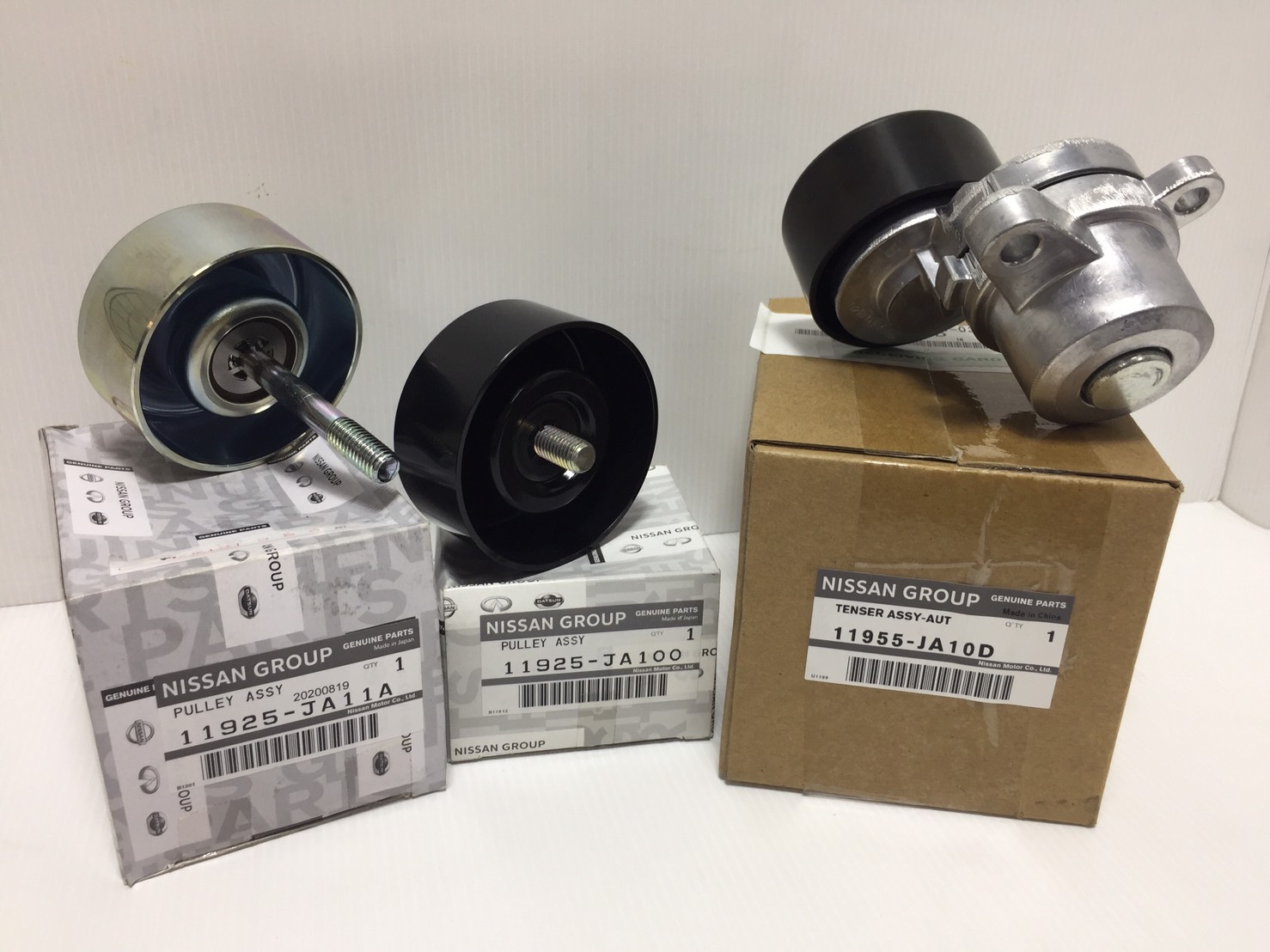 อุปกรณ์และชิ้นส่วนยานยนต์ Nissan ชุดลูกรอกสายพาน TEANA J32 VQ25 (อะไหล่แท้ NISSAN) รหัส 175 ราคา 16,526 บาท*ส่งฟรี