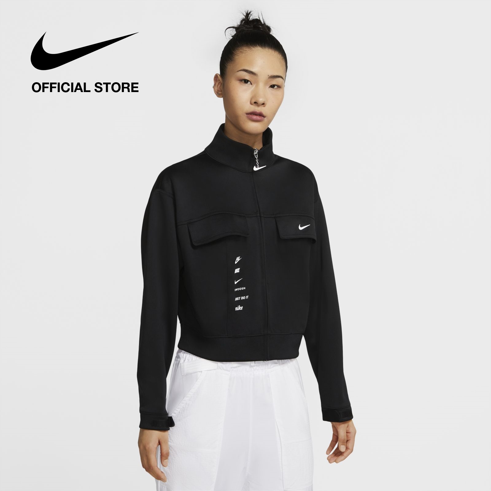 Nike Women's Sportswear Swoosh Jacket - Black ไนกี้ เสื้อแจ็กเก็ตผู้หญิง สวูช - สีดำ