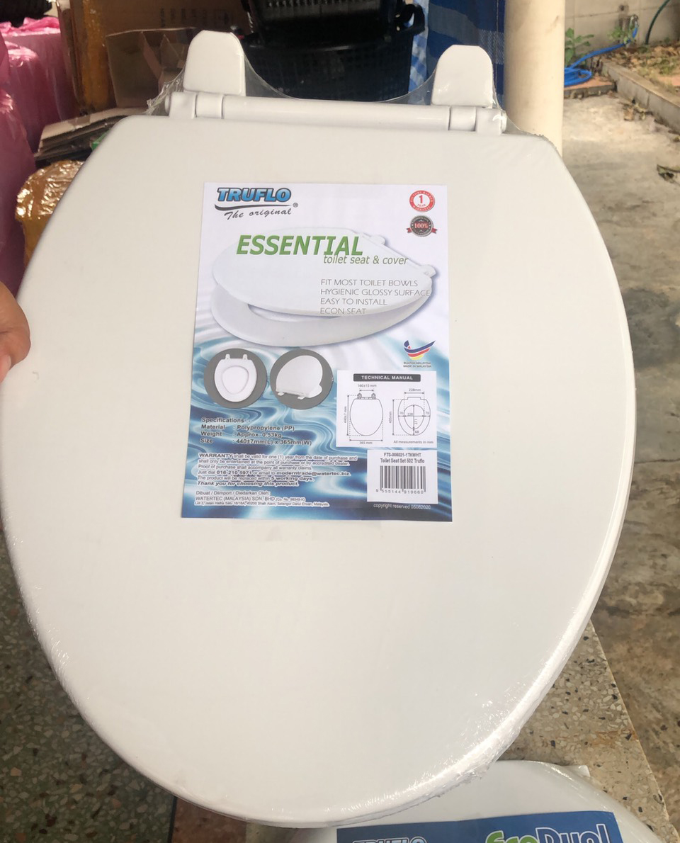 ฝารองนั่ง สีขาว TRUFLO Essential Toilet seat cover ฝารองชักโครก พลาสติก (Size 440x365mm) ผารองชักโคก ฝารองนั่งส้วม  พลาสติกใหม่ 100% Polypropylene สินค้าคุณภาพ