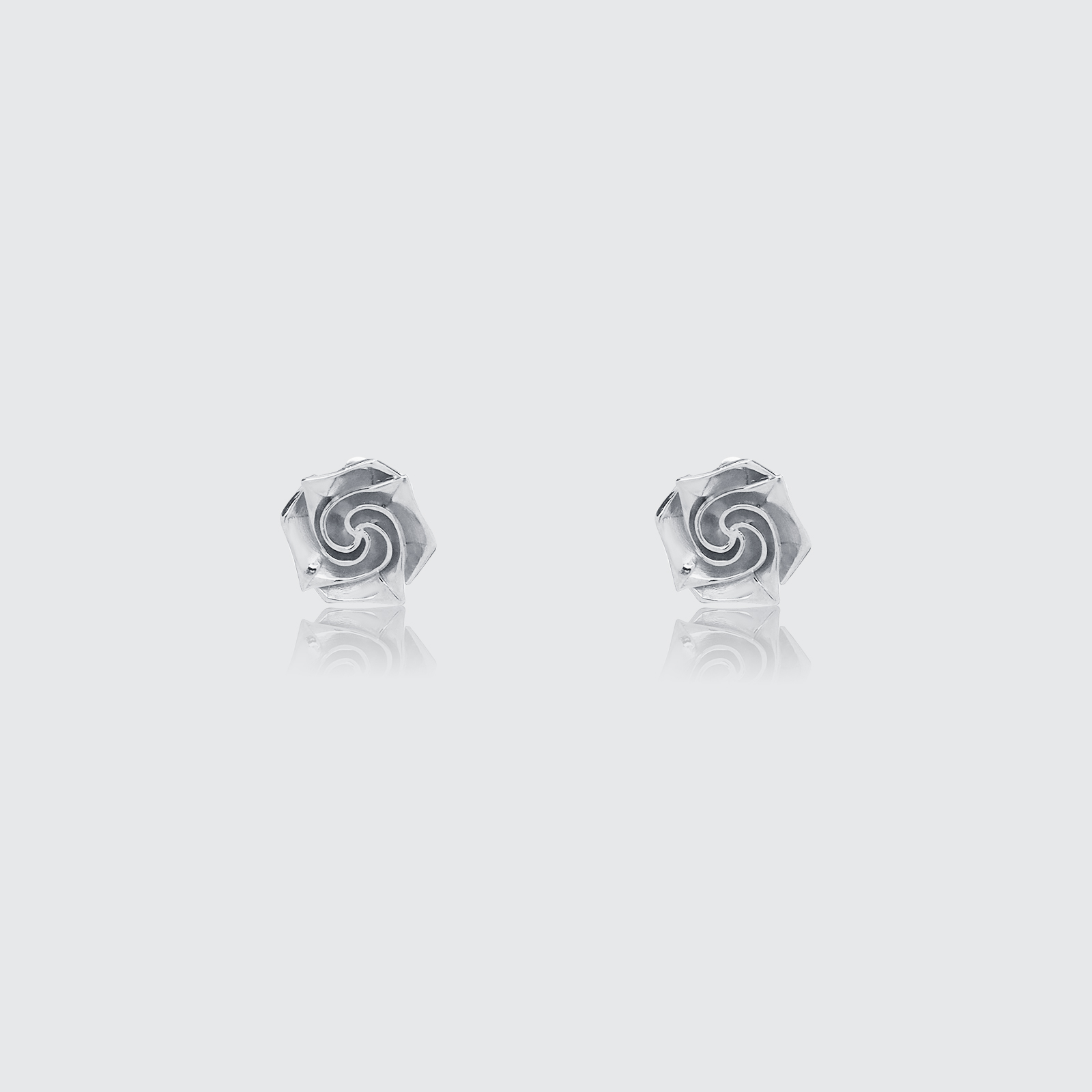 ORIGAMI LUCKY STUD EARRINGS ต่างหูลายกระดาษพับ สัญลักษณ์แห่งความโชคดี และ ความสุข  13 ลาย