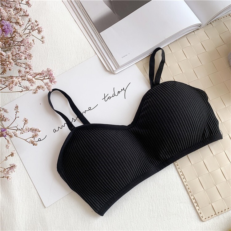 Ladybragi  Crop bra สายเดี่ยว SB-20193 บราสายเดี่ยวแบบสวม ผ้าร่อง แฟชั่นรุ่นใหม่ แบบน่ารัก เก๋ๆ ผ้าเนื้อดี ใส่สบาย น่ารักสุดๆ