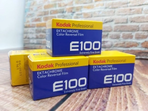 สินค้า ฟิล์มสไลด์ Kodak E100 ฟิล์มบูด หมดอายุ 06/2021