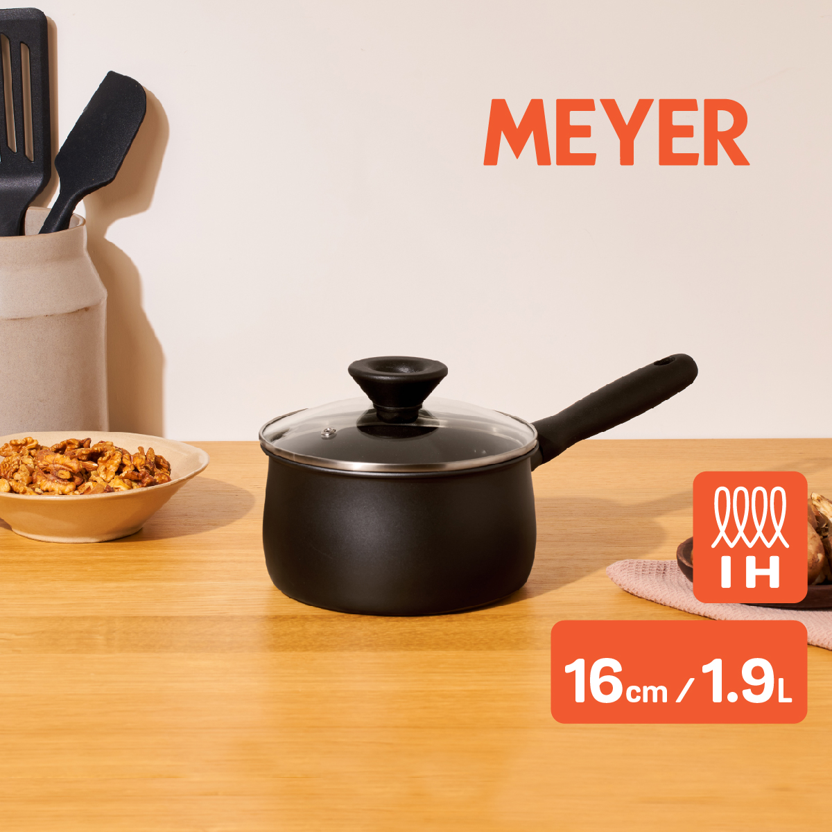 MEYER MIDNIGHT hard-anodize 16 CM. / 1.9L Saucepan with Lid (85095-TE12) ราคา 1,080 บาท*ส่งฟรี