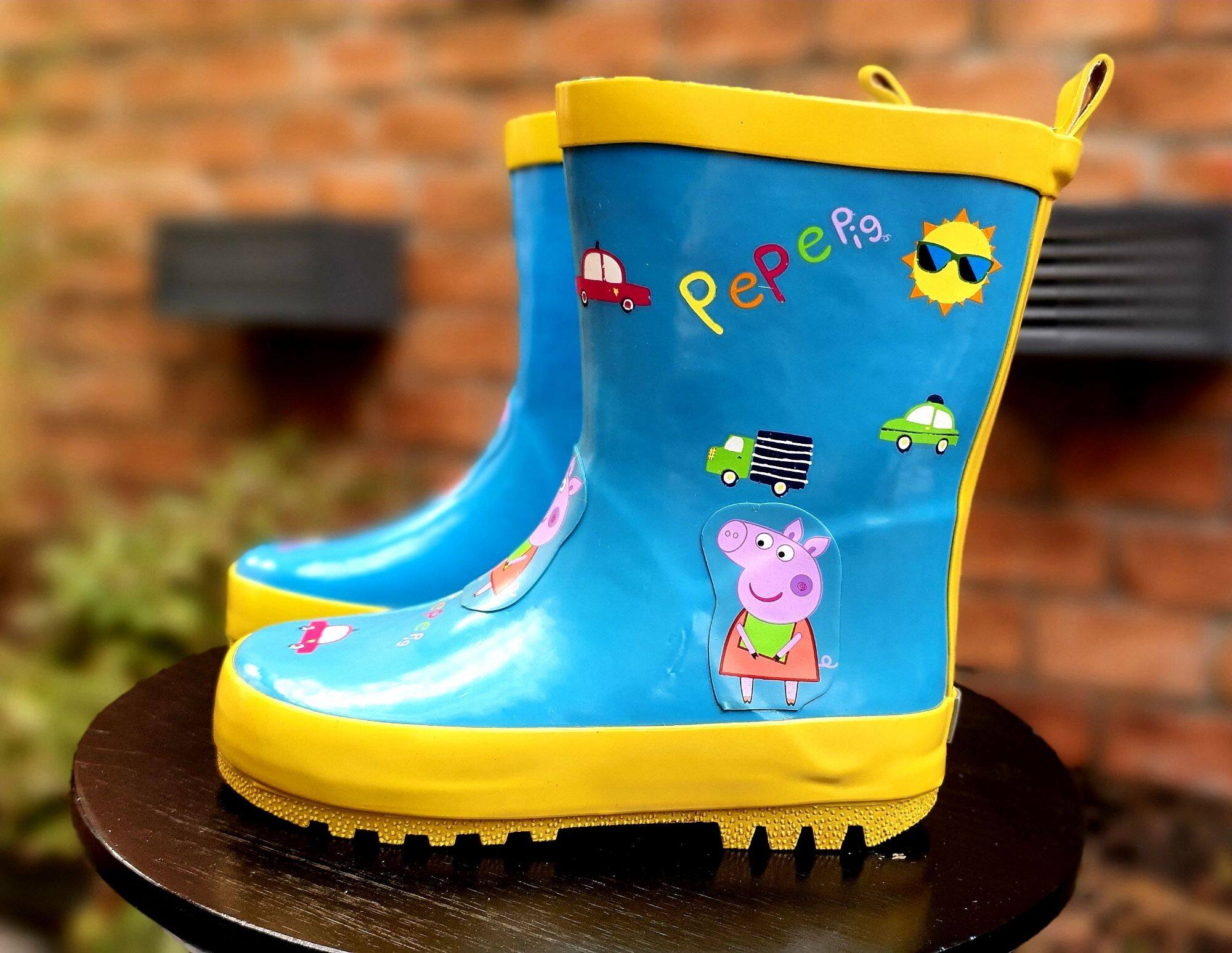 รองเท้าบูทยางเด็ก Peppa Pig Rain Boots  รองเท้าบู๊ทยางเด็ก บูทยางกันฝนเด็ก บู๊ทกันฝนเด็ก รองเท้าบูทกันน้ำเด็ก รองเท้าบูทเด็ก