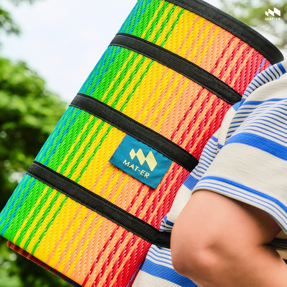 Mat-Er Foldable Pride Mat – Made from Recycled Plastic, Bright Colors, Waterproof, Resistant to Sun and Rain, Can Be Used for Any Occasion. ราคา 1,290 บาท*ส่งฟรี