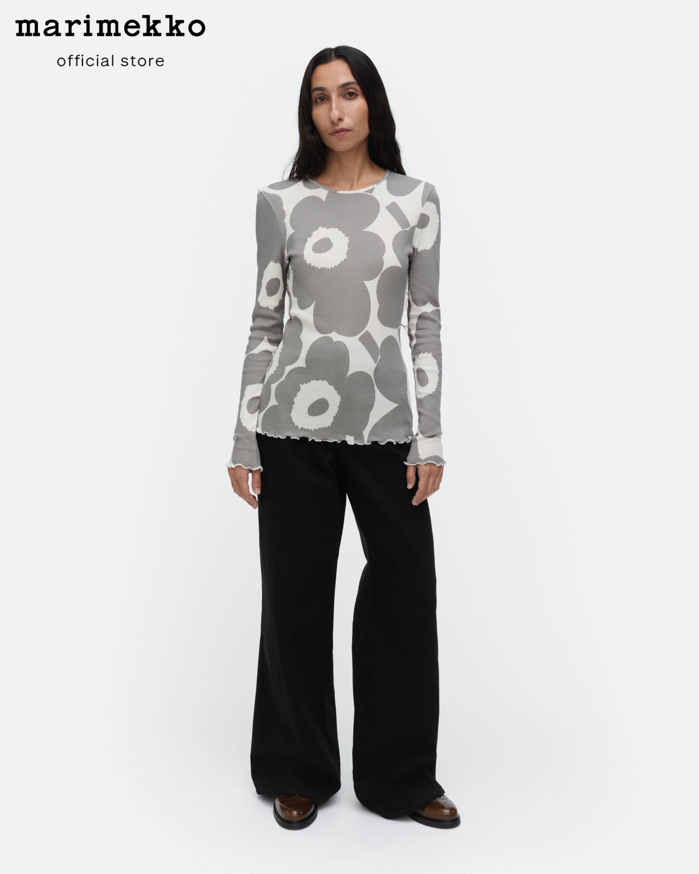 MARIMEKKO FLORAALI UNIKKO ราคา 3,950 บาท*ส่งฟรี