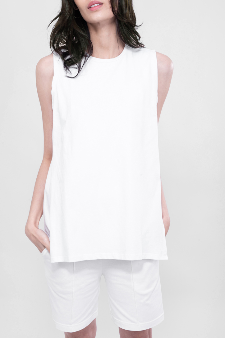 QueenCows เสื้อให้นม Corte Vest (White) ราคา 790 บาท*ส่งฟรี
