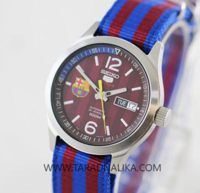 ดูภาพ Seiko นาฬิกา FC Barcelona สายผ้า รุ่น SRP305K1 (ของแท้ รับประกันศูนย์) <br/>เพิ่มเติม Seiko นาฬิกา FC Barcelona สายผ้า รุ่น SRP305K1 (ของแท้ รับประกันศูนย์)