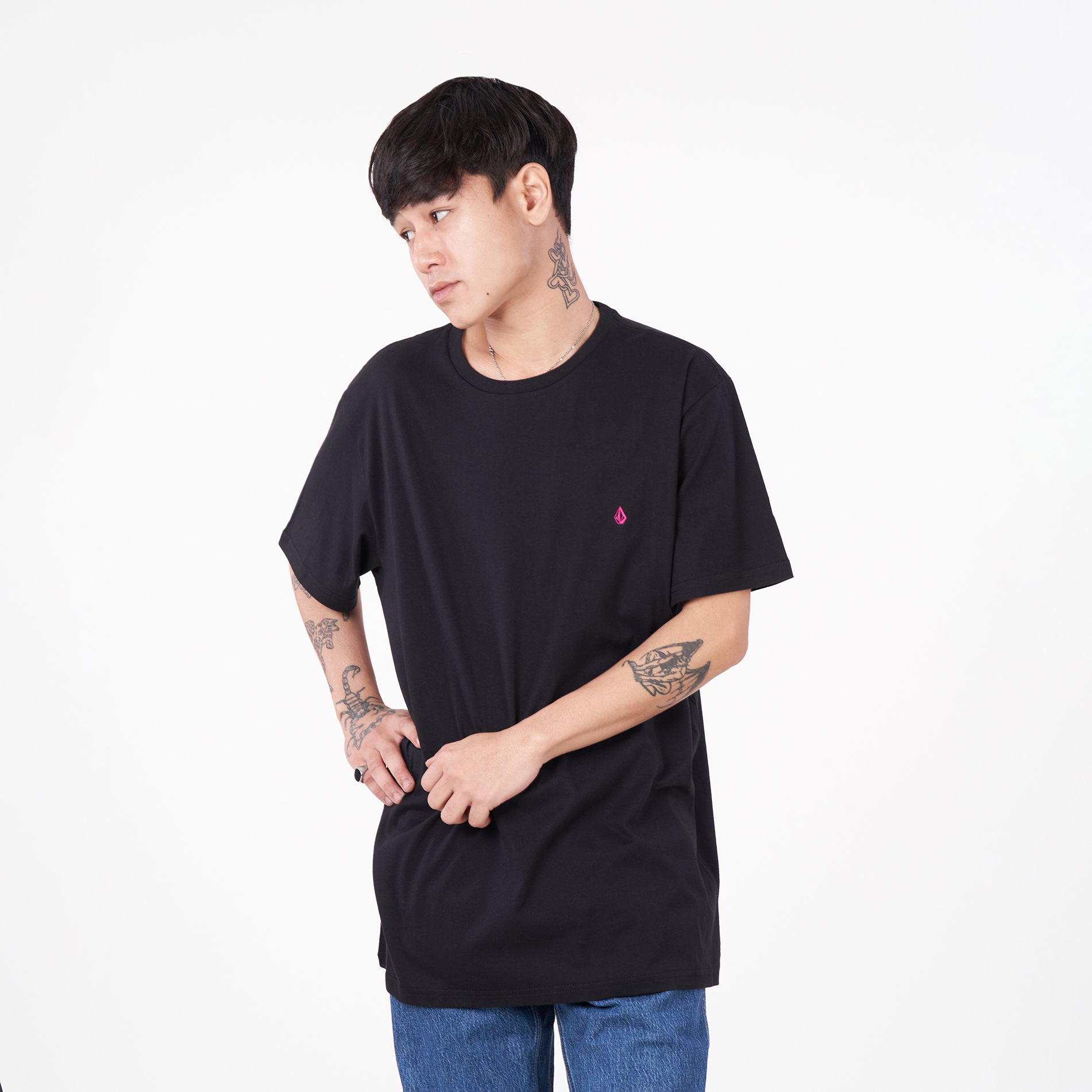 Volcom เสื้อยืด APAC STONE BLANK SS TEE ราคา 647 บาท*ส่งฟรี