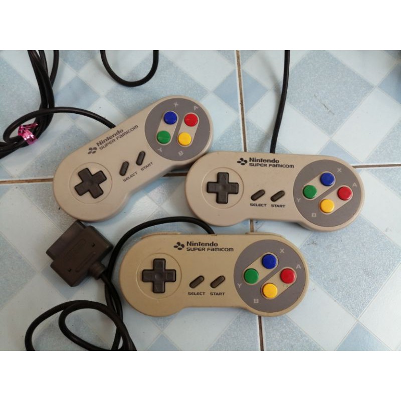 จอย SFC Super Famicom งานแท้ nintendo ราคา 100 บาท*ส่งฟรี