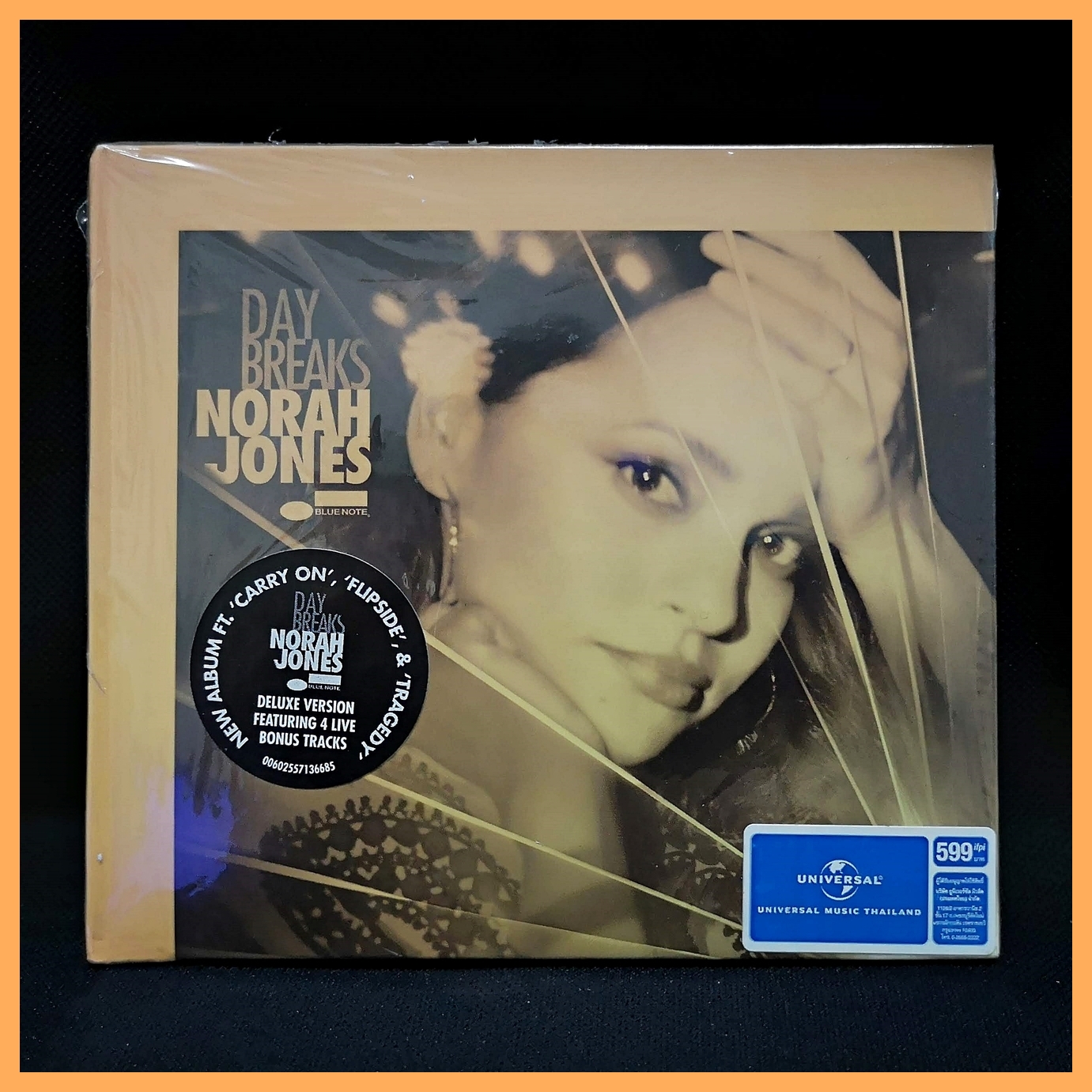 CD เพลง Norah Jones ‎- Day Breaks (Deluxe Edition + 4 Bonus Track) (แผ่นใหม่ มือหนึ่ง)