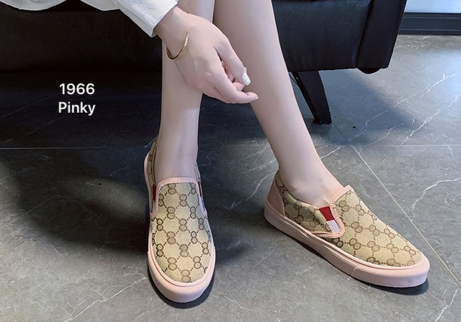 1966 รองเท้าผ้าใบเพื่อสุขภาพ พื้นนิ่ม ใส่สบายเท้า