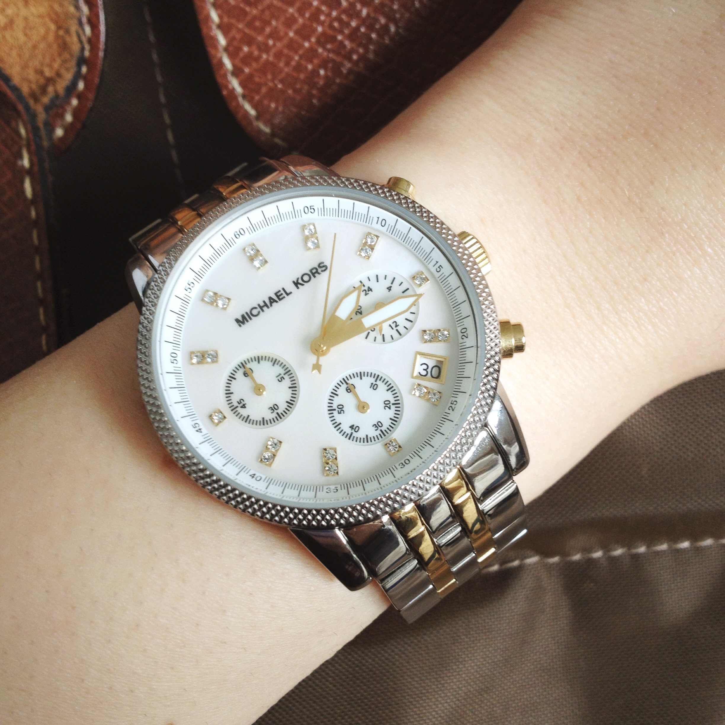 Michael Kors MK5057 Women's Stainless Steel Quartz Chronograph Two-Tone Mother Of Pearl