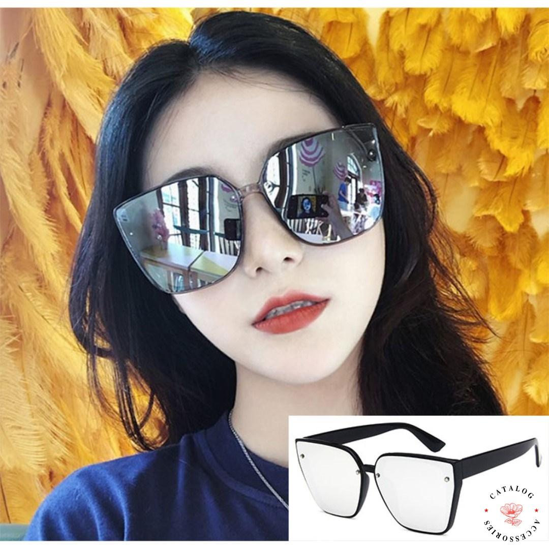 ꕥCatalog Sunglassesꕥ แว่นกันแดดแฟชั่น เลนส์ปรอท กรอบสีดำ ดีไซด์ทันสมัย แฟชั่นใหม่ล่าสุด ช่วยกรองแสงป้องกัน UV จากแสงแดด