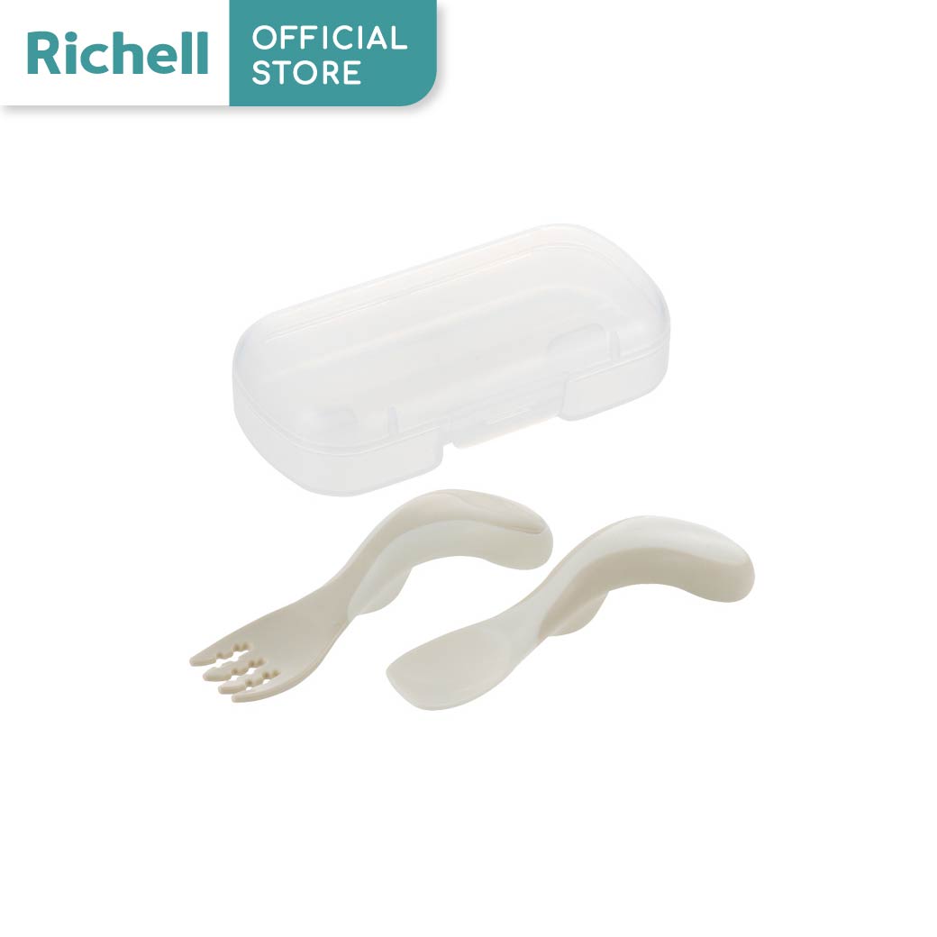 Richell Baby(ริเชลล์) ช้อนฝึกหัดทานข้าวเองสำหรับเด็ก พร้อมกล่องเก็บ T.L.I Pinch Grip Spoon&Fork (With Case) ราคา 350 บาท*ส่งฟรี