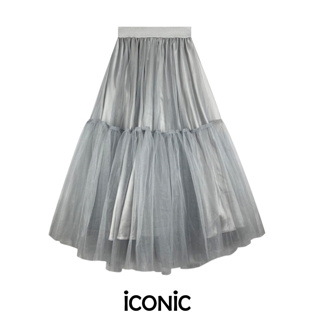 iCONiC GRAY TULLE SKIRT #6531 กระโปรง ผ้าตาข่าย วิบวับ สีเทา เอวยางยืด ซับในซาติน กระโปรงสุ่ม กระโปรงตาข่าย กระโปรงแฟชั่น ราคา 3,428 บาท*ส่งฟรี