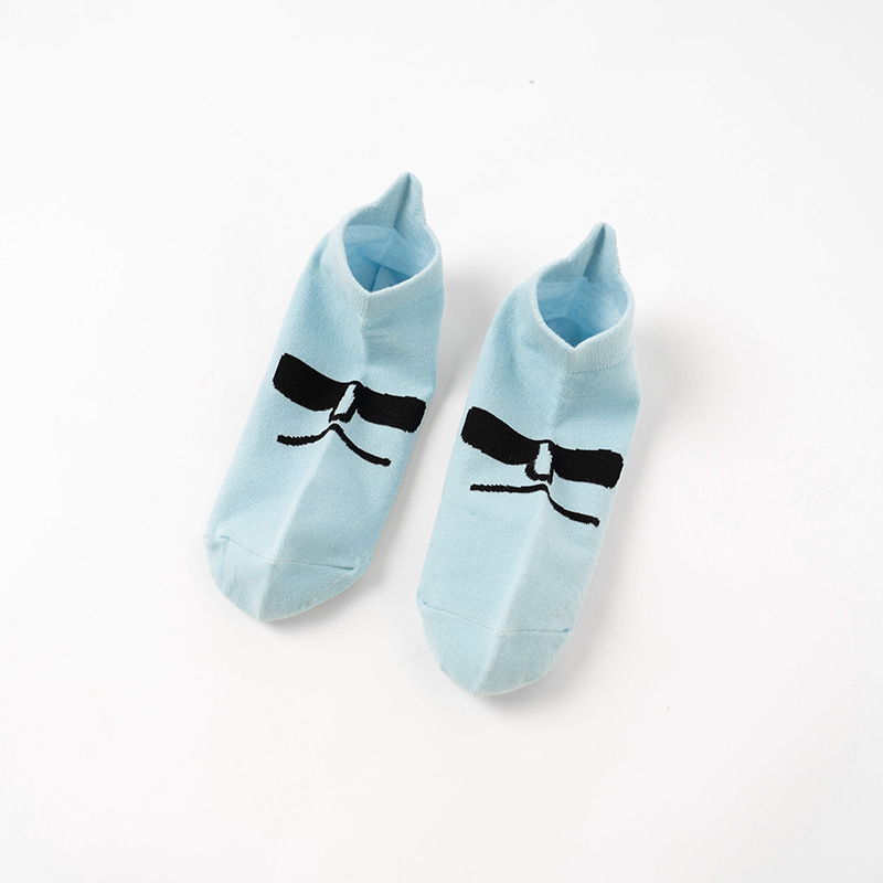 MNO.9 Things Fashion Art Cartoon Emoji Socks unisex ถุงเท้า ข้อสั้น ชาย หญิง การ์ตูนEmoji
