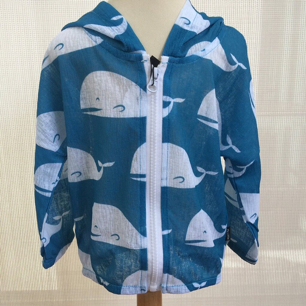 Akachan เสื้อกันแดดเด็ก สีฟ้าลายวาฬ ไซส์ 73-80-90