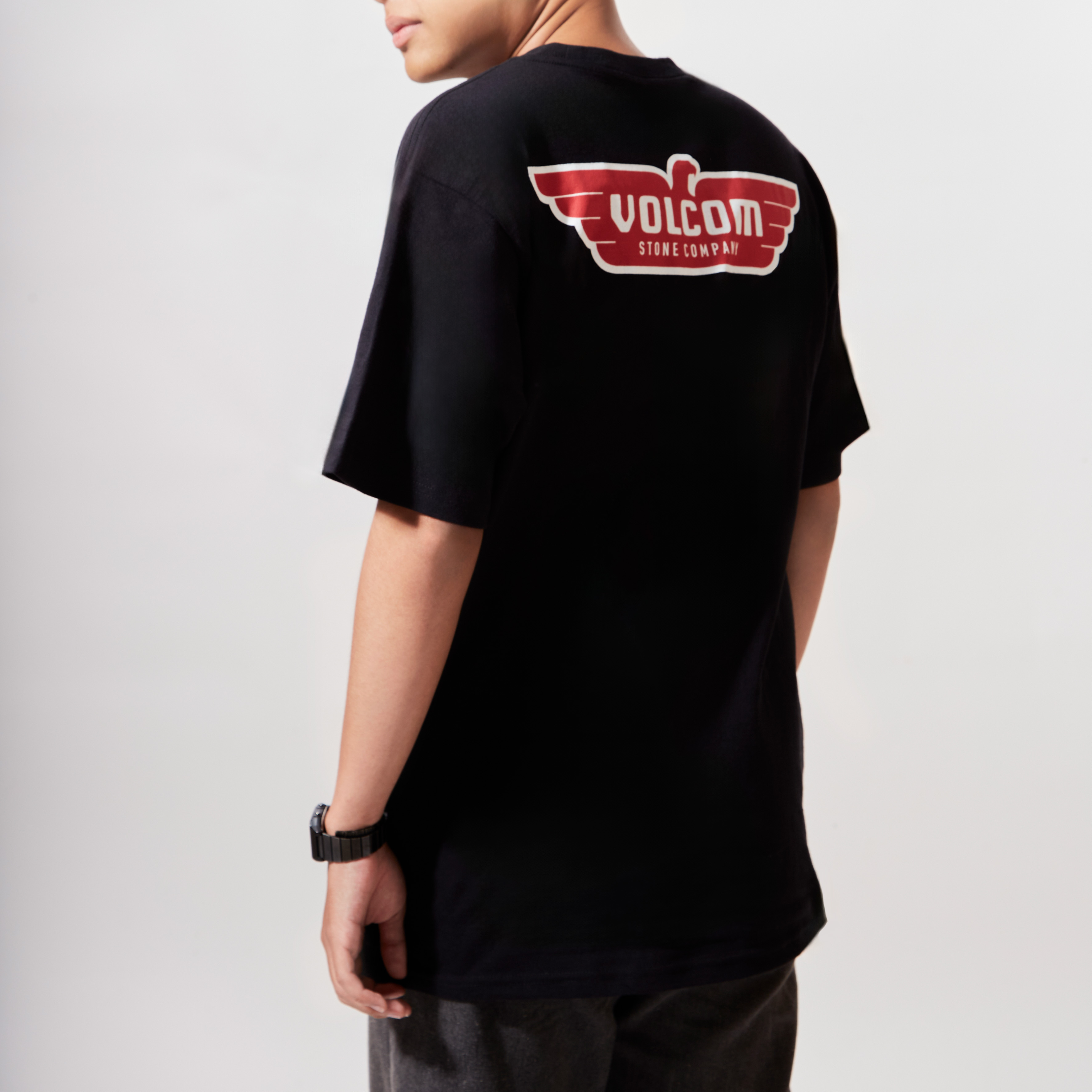 VOLCOM เสื้อยืดผู้ชาย DEAGLE SST ราคา 647 บาท*ส่งฟรี