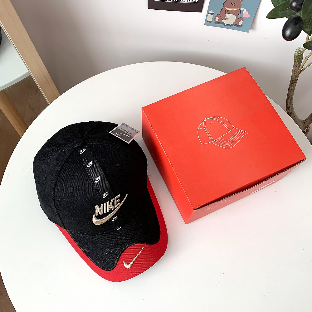 [ Nike แท้ 100% ] หมวกแก๊ป หมวกไนกี้ Nike รุ่น 04 หมวกแฟชั่น หมวกแก๊ปผู้ชาย หมวกแก๊ปผู้หญิง หมวกคุณภาพดี หมวกันแดด หมวกคุณภาพดี ราคาถูก Fashion Hat Cap