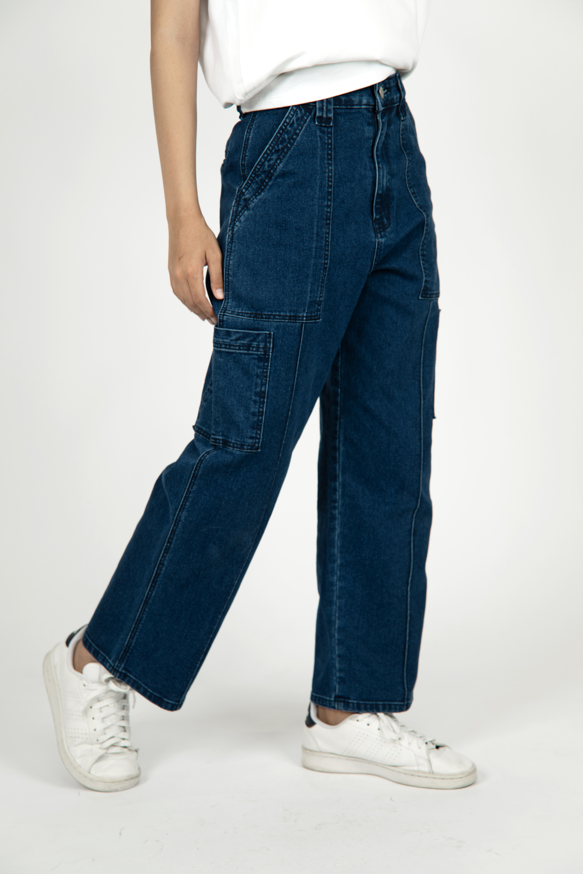QueenCows กางเกงหลังคลอด Queen Jean Washed Denim (Dark Blue) ราคา 1,890 บาท*ส่งฟรี