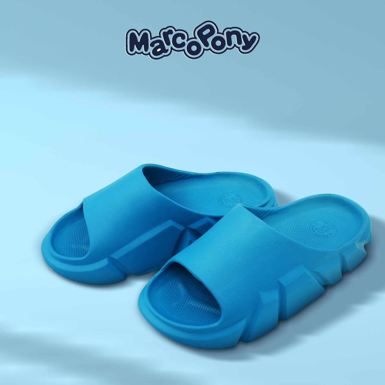 Marco pony sandals women sandals soft shoes pedal anti-slip thick sole beach slippers suitable summer indoor and outdoor mh9008w ราคา 109 บาท*ส่งฟรี