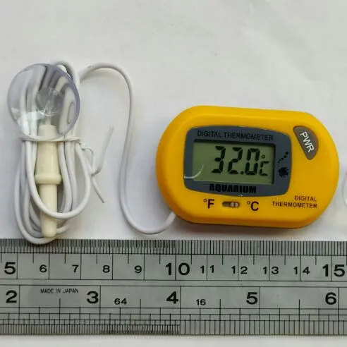 เทอร์โมมิเตอร์ แบบดิจิตอล วัดอูณหภูมิตู้ปลา ตู้เย็น มีจุ๊บสูญญากาศติดผนัง (aquarium thermometer)