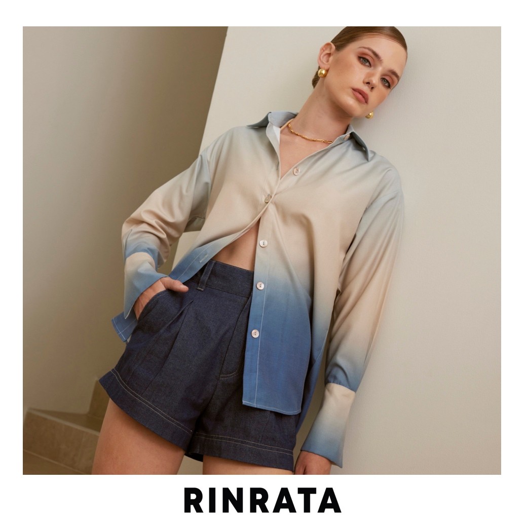 Rinrata-Ocean shirt gradient blue striped print front button cotton shirt work wear blue striped shirt FREESIZE ราคา 4,761 บาท*ส่งฟรี