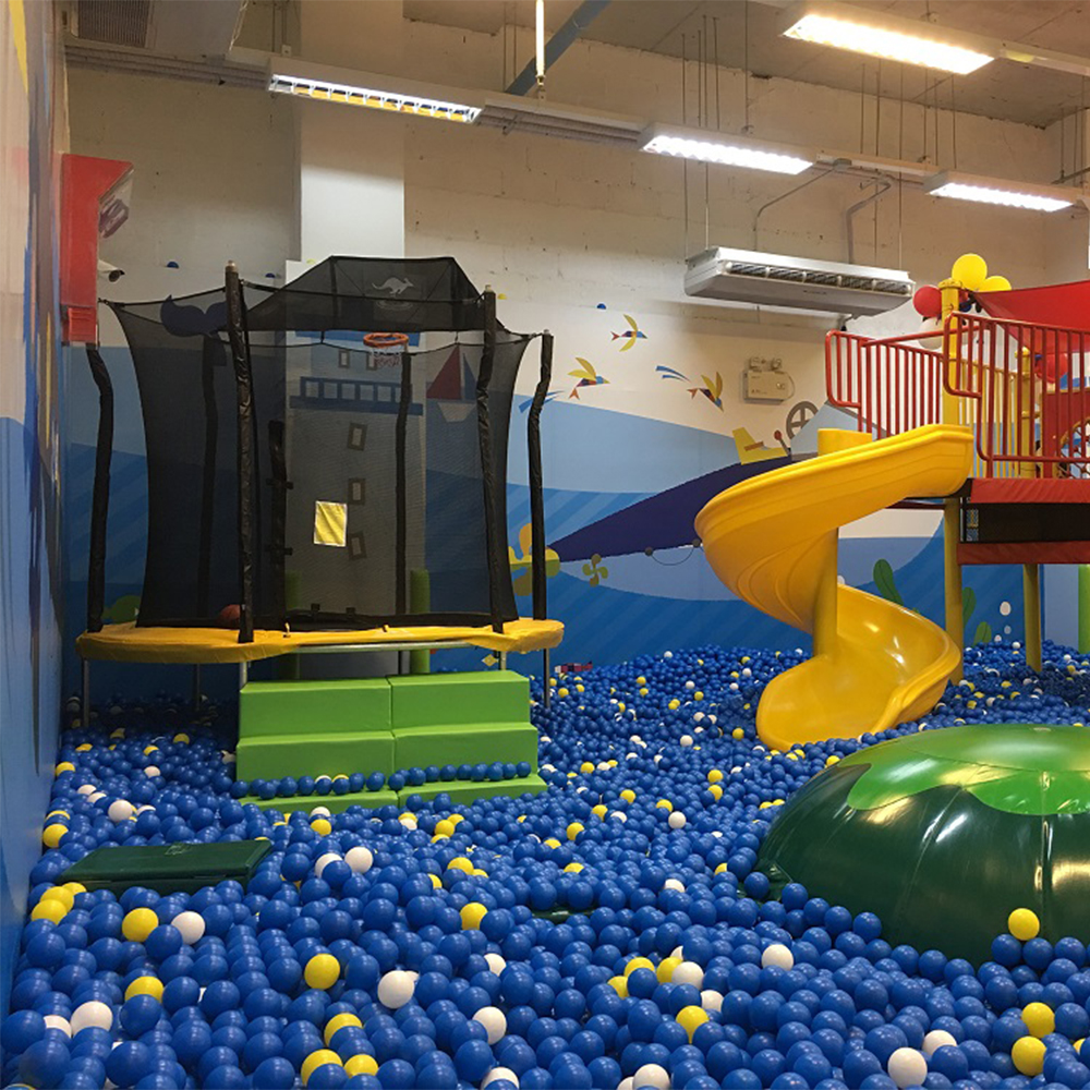 Sanook Trampoline jumping springboard, premium model, size 7-10 feet (2.10-2.40 m.), has a mesh fence to prevent falling. for exercise Helps increase height, safety, can support weight 150-180 kg. Delivery service available. ราคา 11,999 บาท*ส่งฟรี