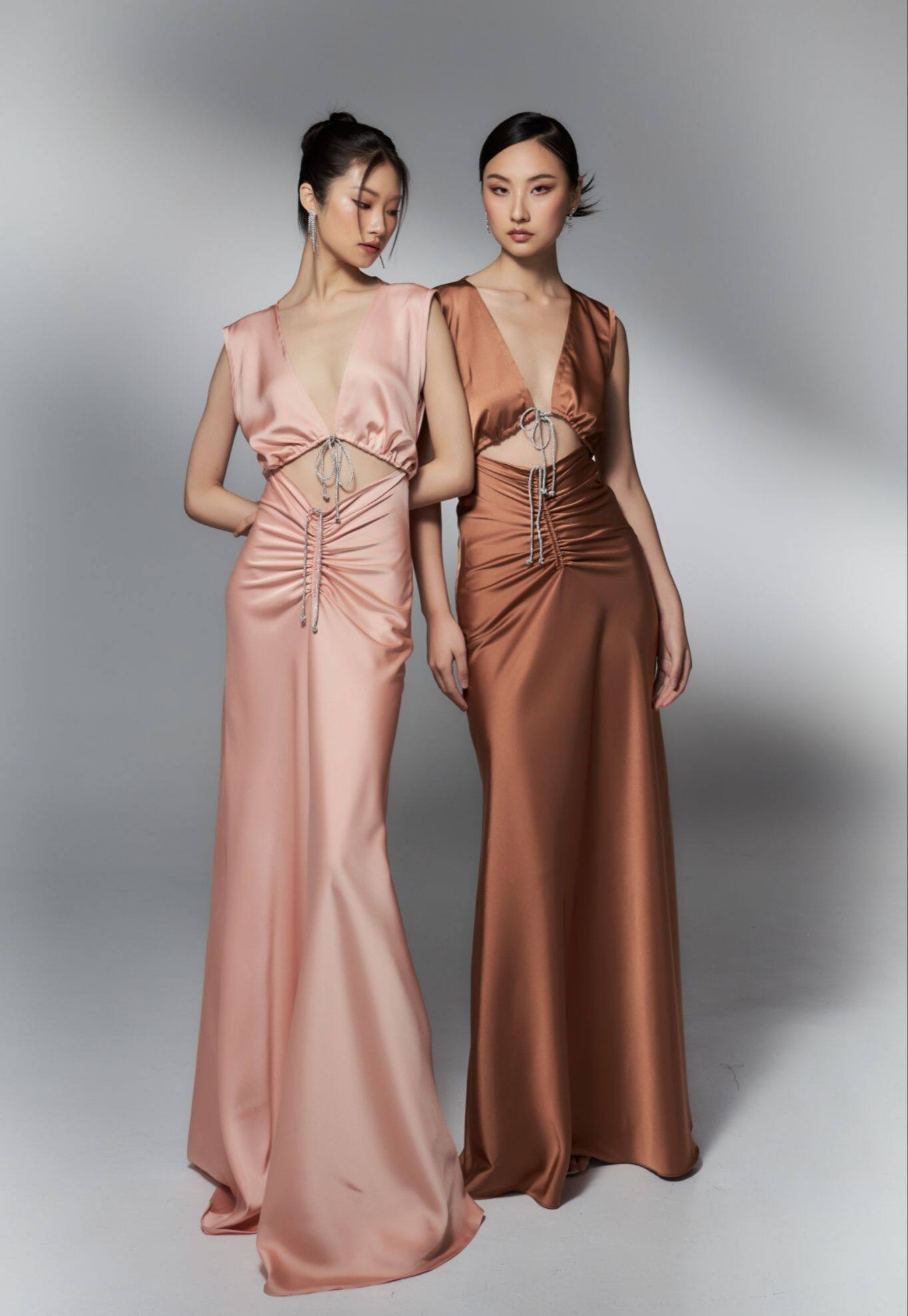 MISS MODERN - First Dance Dress ราคา 3,180 บาท*ส่งฟรี