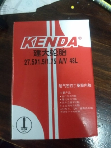 ภาพหน้าปกสินค้ายางในจักรยาน kenda 27.5x1.5/1.75 AV48 ที่เกี่ยวข้อง