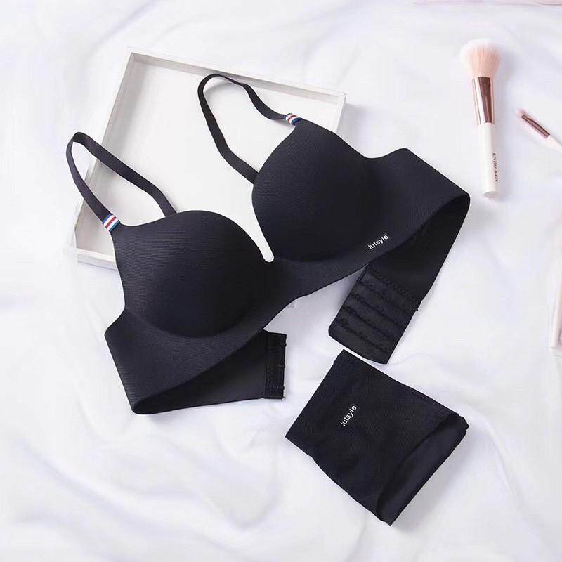 Super SALE ❗❗ LoveIs Bra (N182) ⭐บราไร้ขอบ ไร้โครงเพื่อ ไร้รอยต่อ ทรงบราสวย เนื้อผ้านิ่ม ใส่สบายมาก⭐