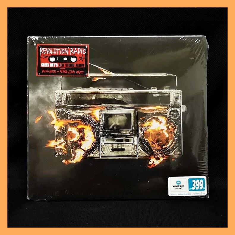CD เพลง Green Day ‎- Revolution Radio (แผ่นมือหนึ่ง) (นี่คือ 'Dookie' ที่โตกว่า มีวิจารณญาณกว่า และเก๋ากว่า)