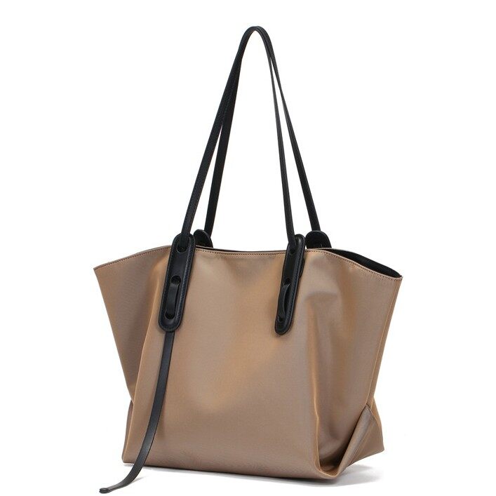 Molisa กระเป๋าโพลีเอสเตอร์ (Polyester) #L2051  Shoulder Bag Crossbody กระเป๋าสะพายข้างผู้หญิง กระเป๋าสะพาย