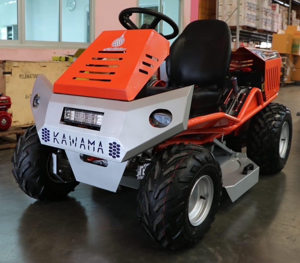 รถตัดหญ้านั่งขับโฟวิลล์30HP 4WD ขับเคลื่อน4ล้อรุ่นTOP GUN ลุย แกร่ง ดุดันไม่เกรงใจใคร พร้อมประกัน 1ปี ราคา 255,000 บาท*ส่งฟรี