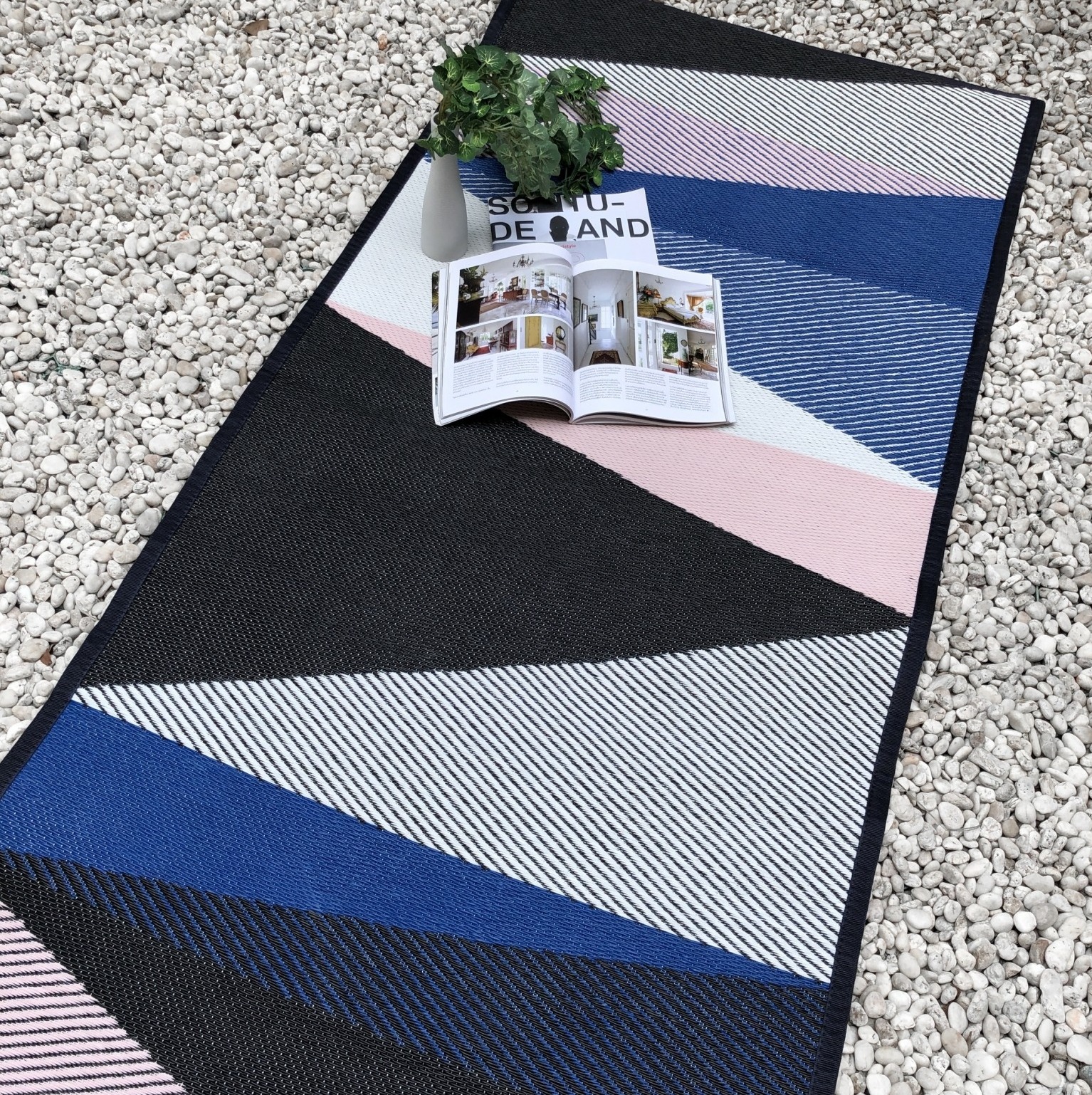 PDM เสื่ออเนกประสงค์ เสื่อตกแต่ง เสื่อแทนพรหม เสื่อแต่งบ้าน ลาย Muria Size S 90x200 cm. ราคา 1,500 บาท*ส่งฟรี