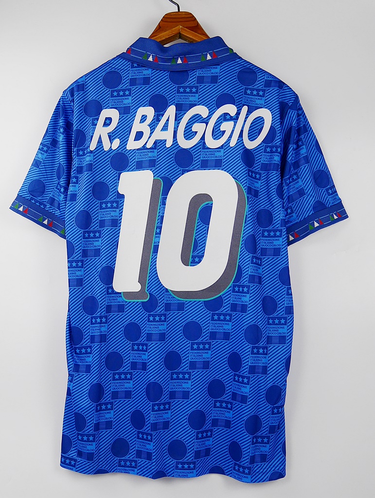 10 R. BAGGIO ITALY HOME FINAL WC 1994 RETRO FOOTBALL SHIRT SOCCER JERSEY เสื้อบอล อิตาลี โรเบอร์โต้ บักโจ้