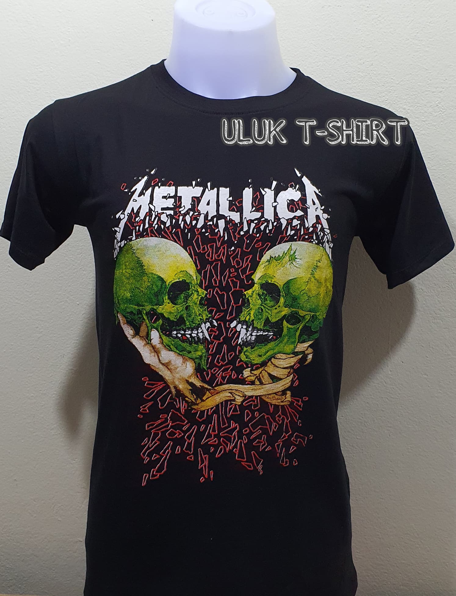 เสื้อคอกลม วงดนตรี Metallica เมทัลลิก้า วงร๊อค วินเทจ