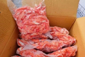 สินค้า (พร้อมส่ง) อาหารทะเล ปูอัดอลาสก้า ( แพค 1 kg.) ปูอัด สด ใหม่ สะอาด อร่อยมว๊ากก ราคาถูกที่สุด